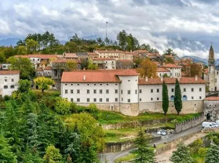 بيت للعطل Apartma Jezevi Sežana