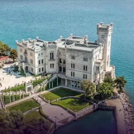 بيت للعطل Apartma Jezevi *